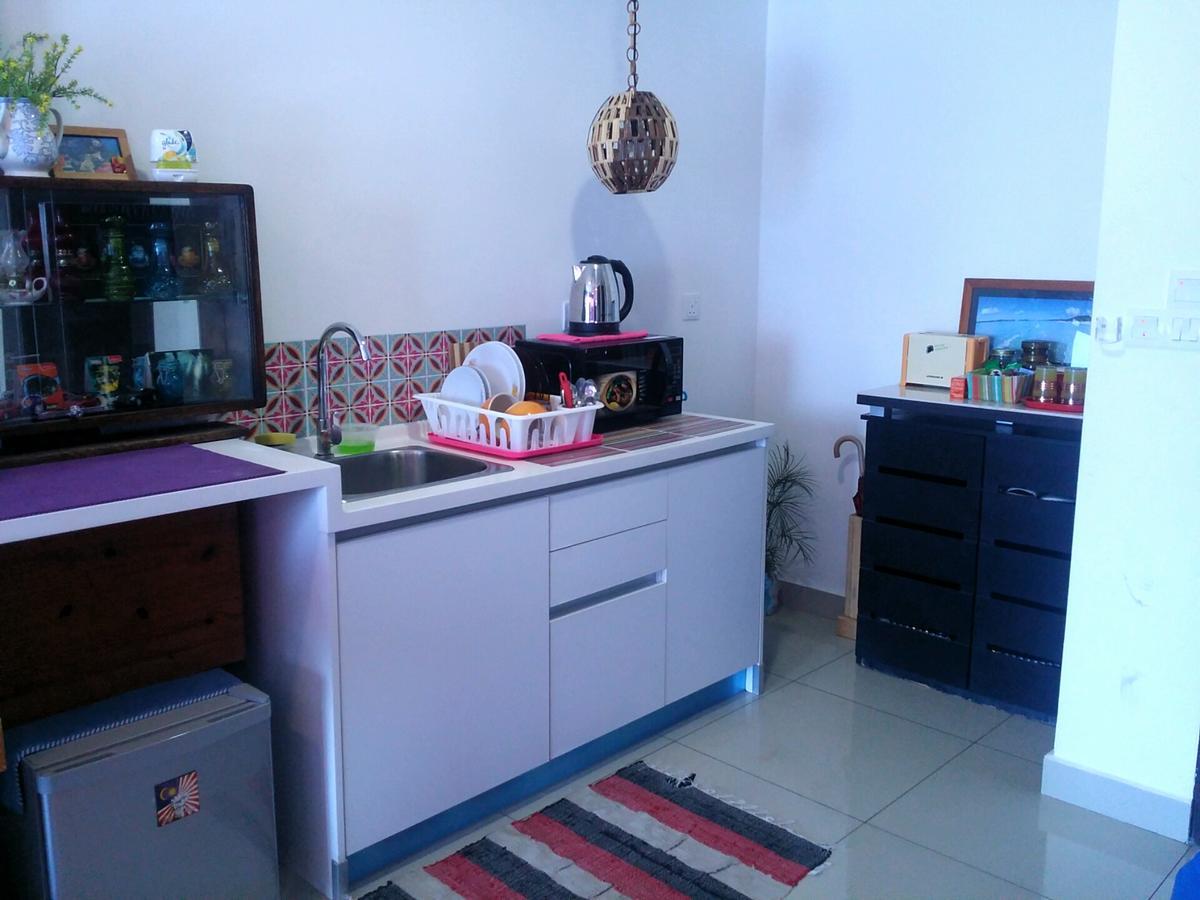 קואלה סלאנגור Alami Homestay Trefoil מראה חיצוני תמונה